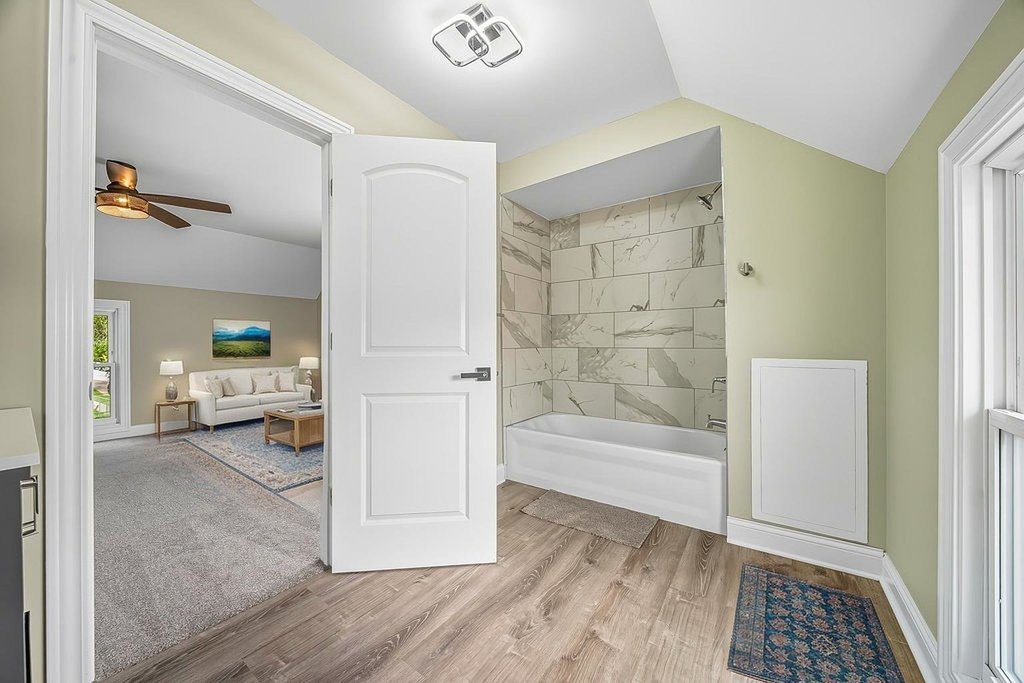 2823 Broadway Street, Blue Island, IL 60406