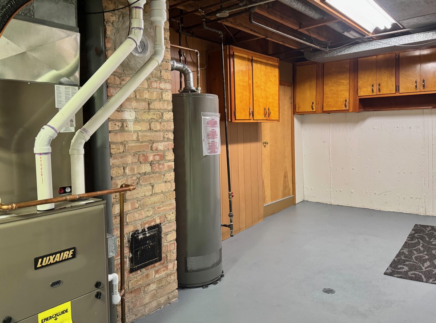 1440 S 4th Avenue, Des Plaines, IL 60018