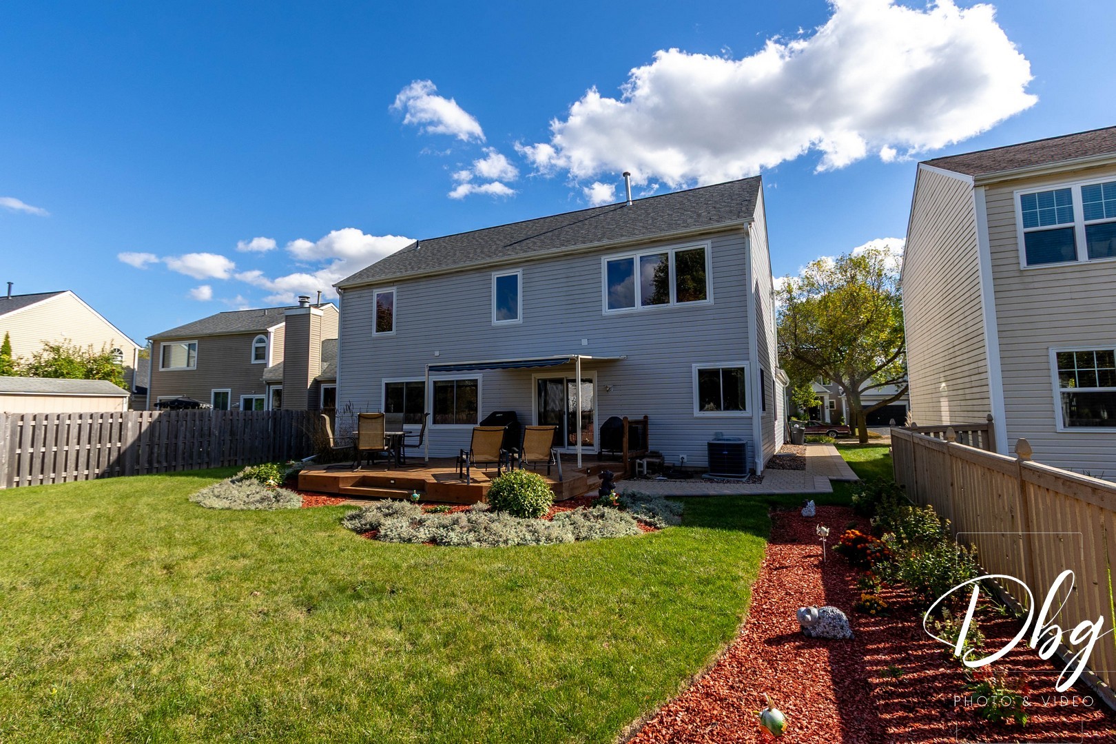 252 Carters Grove Court, Grayslake, IL 60030