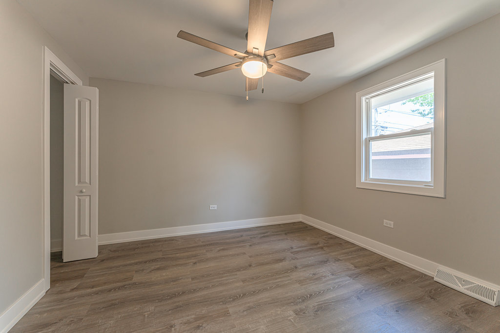 2330 121st Street, Blue Island, IL 60406
