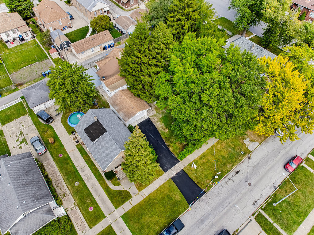 2330 121st Street, Blue Island, IL 60406