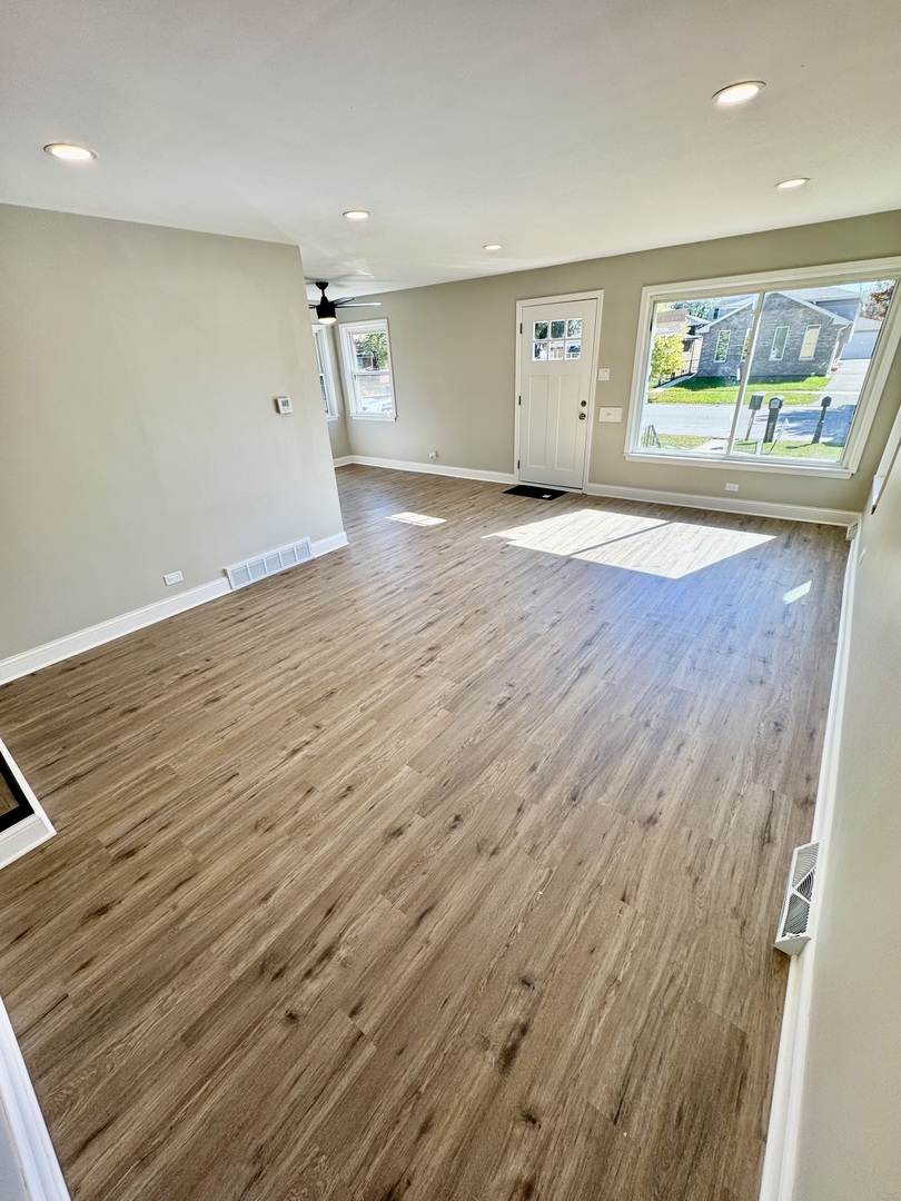 2904 140th Street, Blue Island, IL 60406