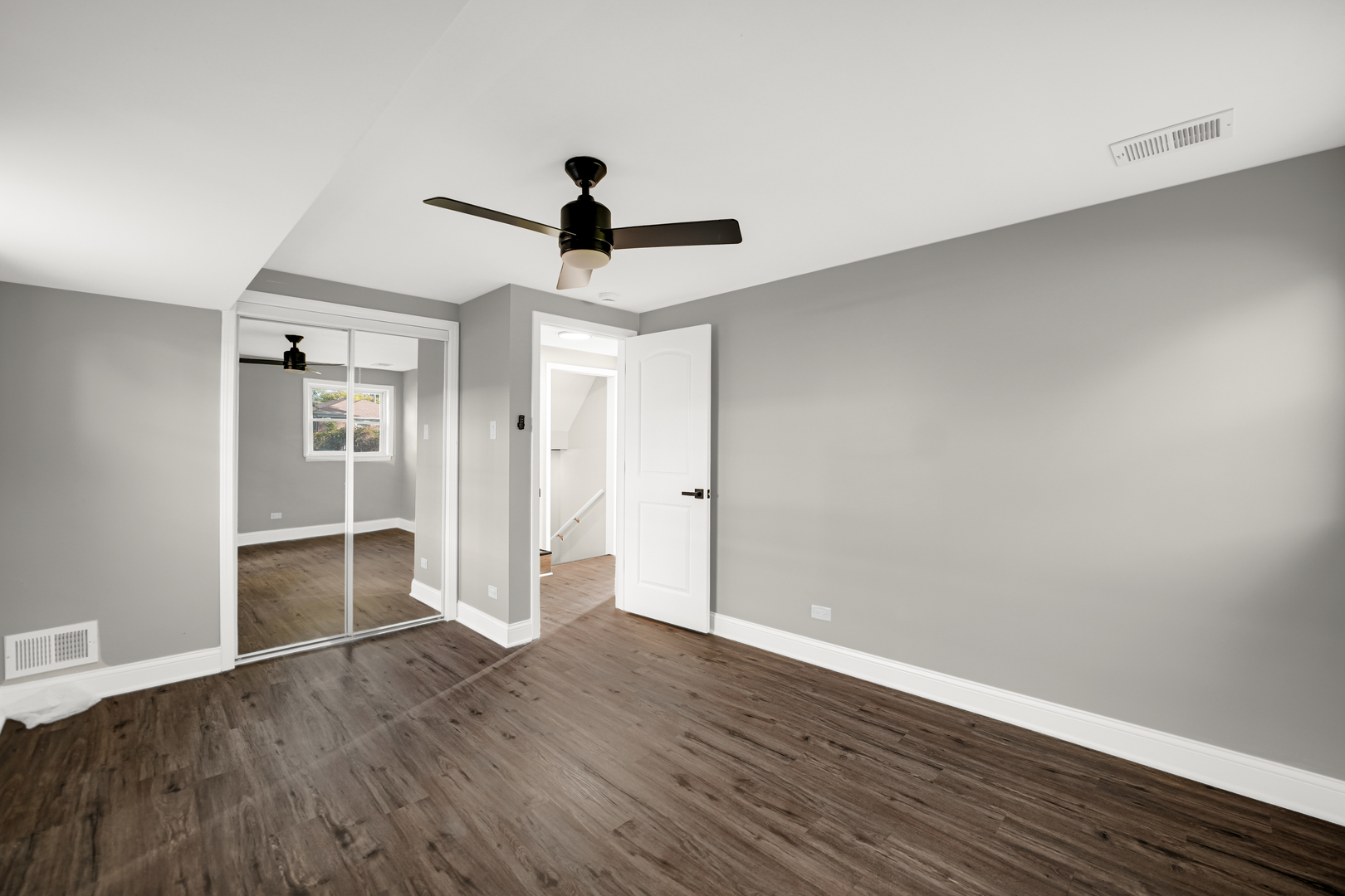 2904 140th Street, Blue Island, IL 60406