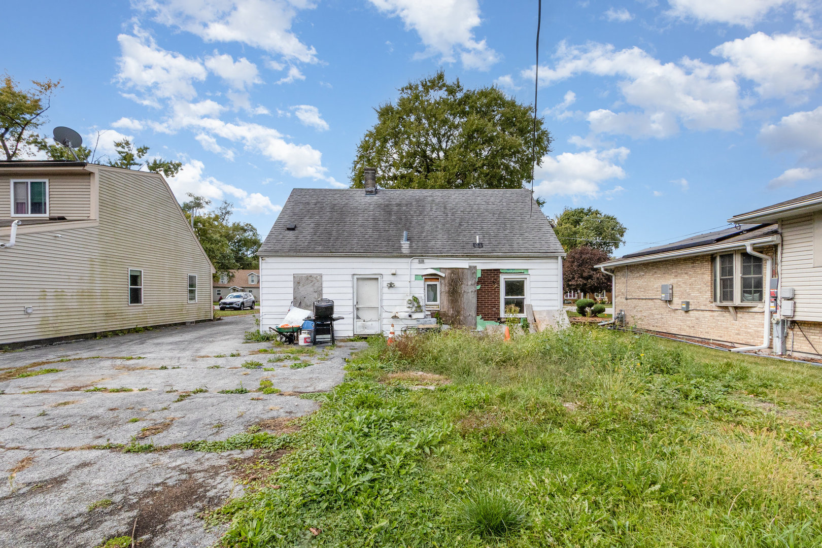 15231 Kilbourne Avenue, Midlothian, IL 60445