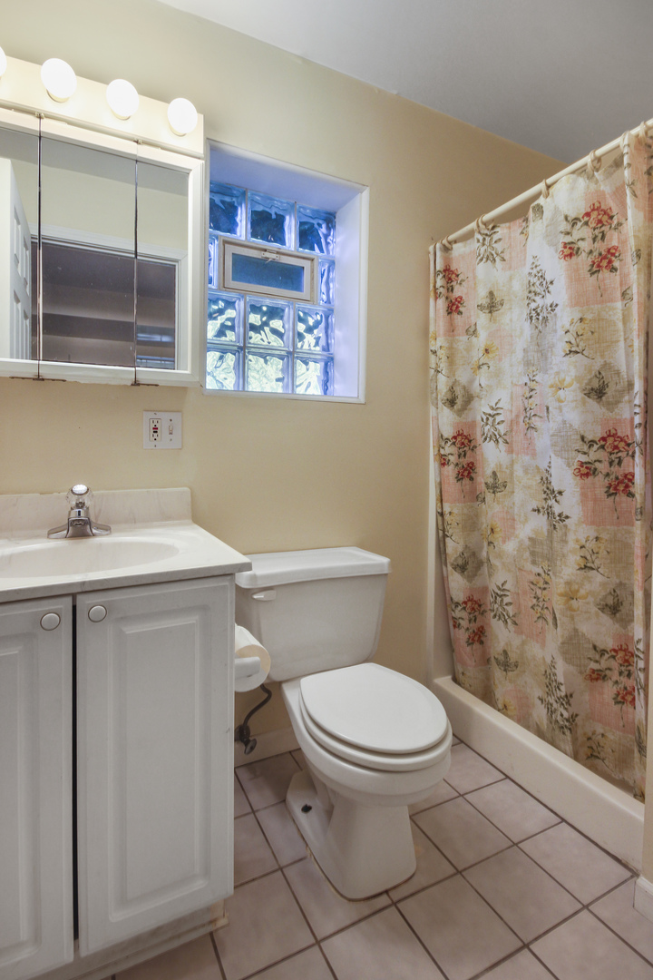 739 N Montgomery Street, Gary, IN 46403