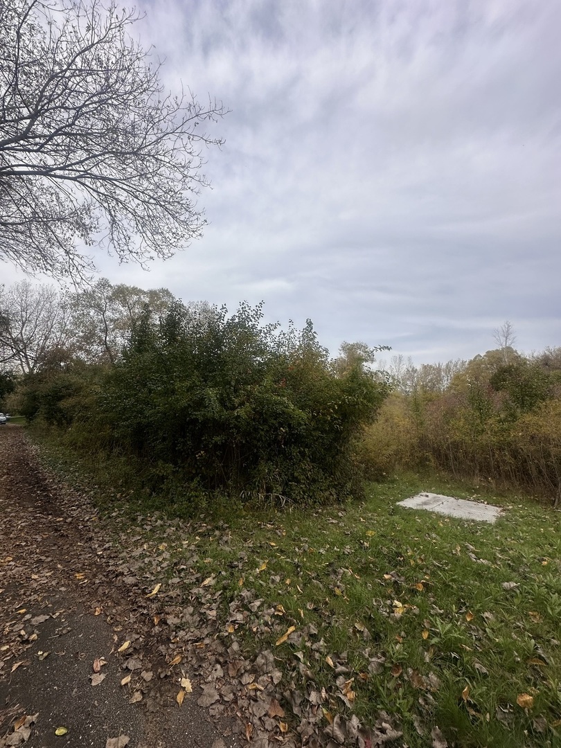 0 ENDWOOD Drive, Long Grove, IL 60047