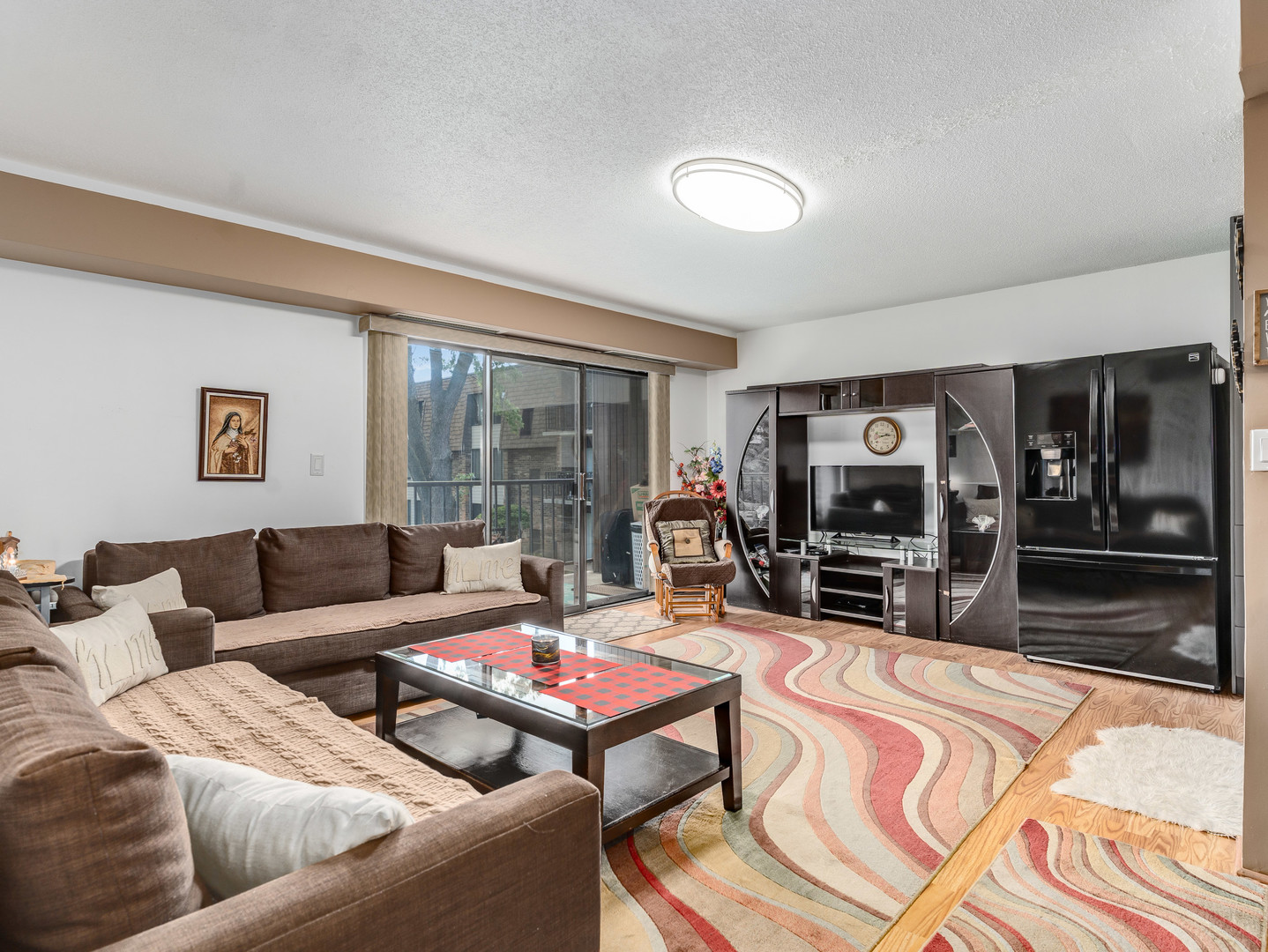 907 S Williams Street #212, Westmont, IL 60559