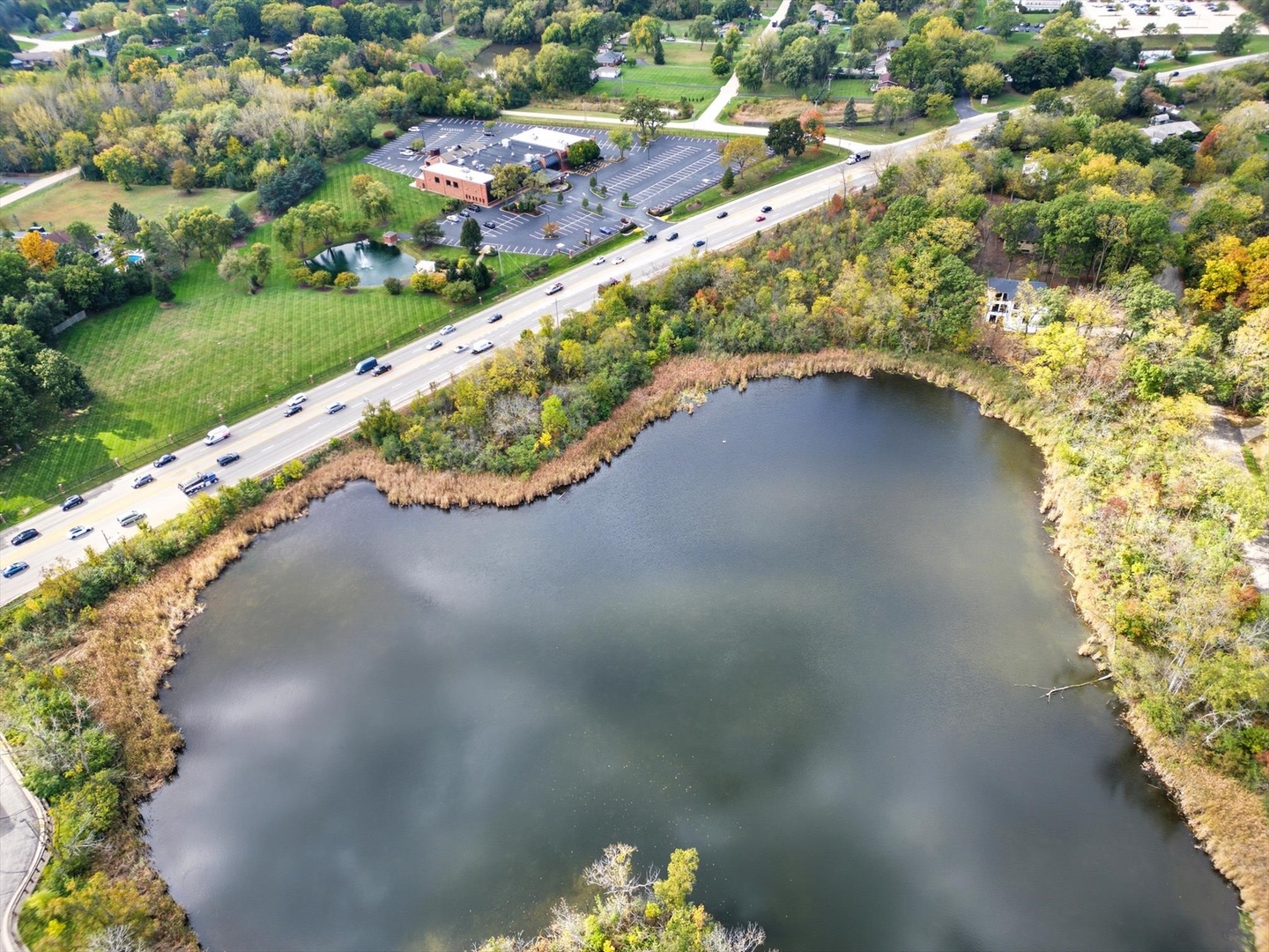 20951 N Rand Road, Kildeer, IL 60047