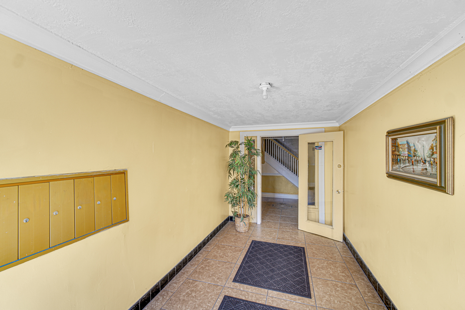 1758 E 72nd Street, Chicago, IL 60649