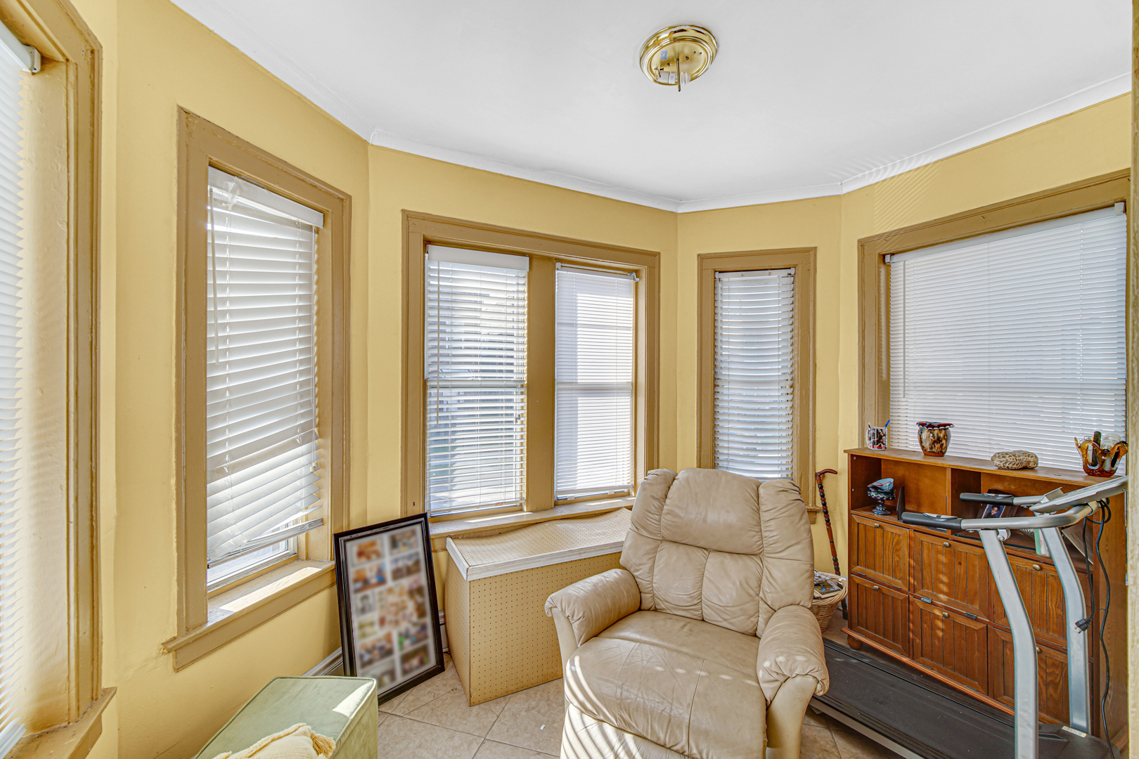 1758 E 72nd Street, Chicago, IL 60649