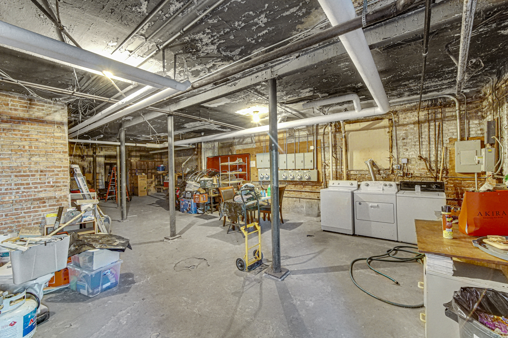 1758 E 72nd Street, Chicago, IL 60649