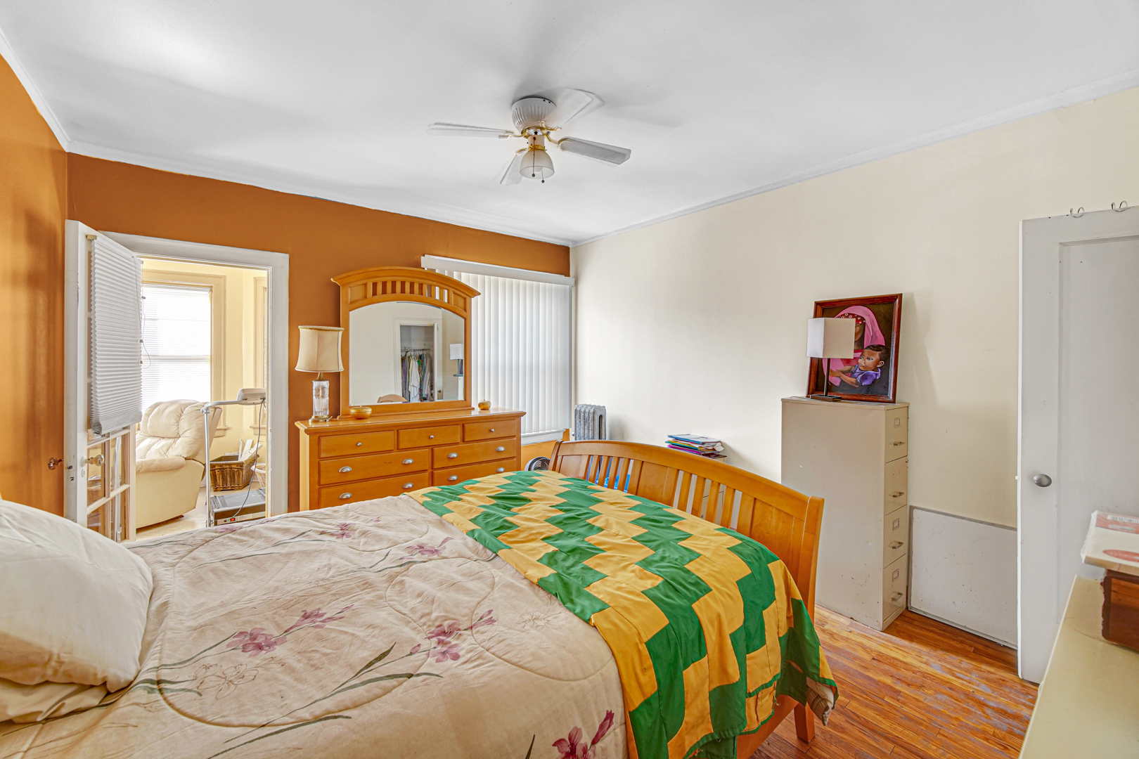 1758 E 72nd Street, Chicago, IL 60649