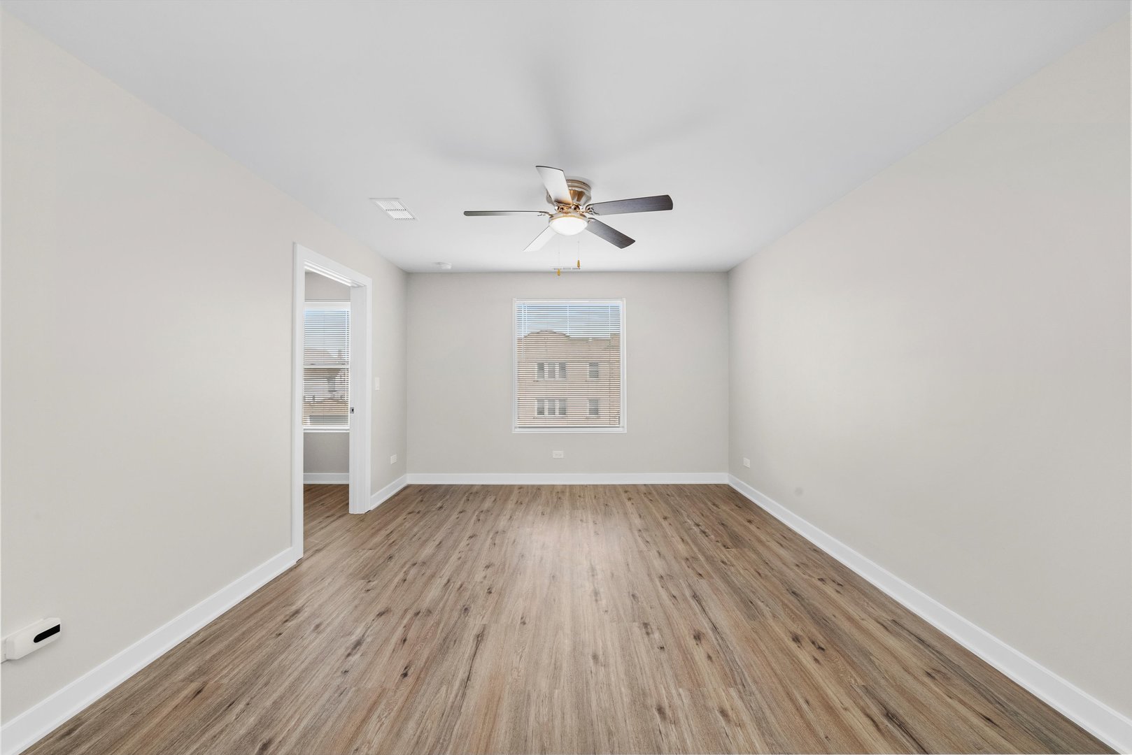 146 S 9th Avenue, Maywood, IL 60153