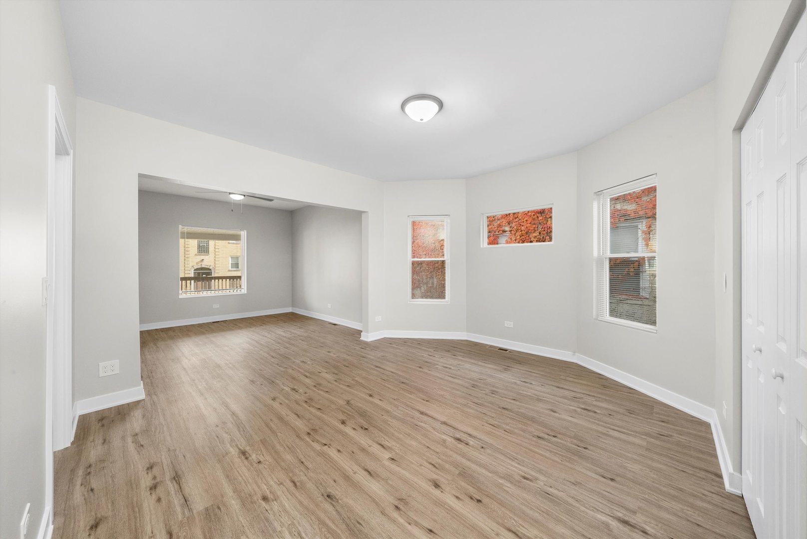 146 S 9th Avenue, Maywood, IL 60153