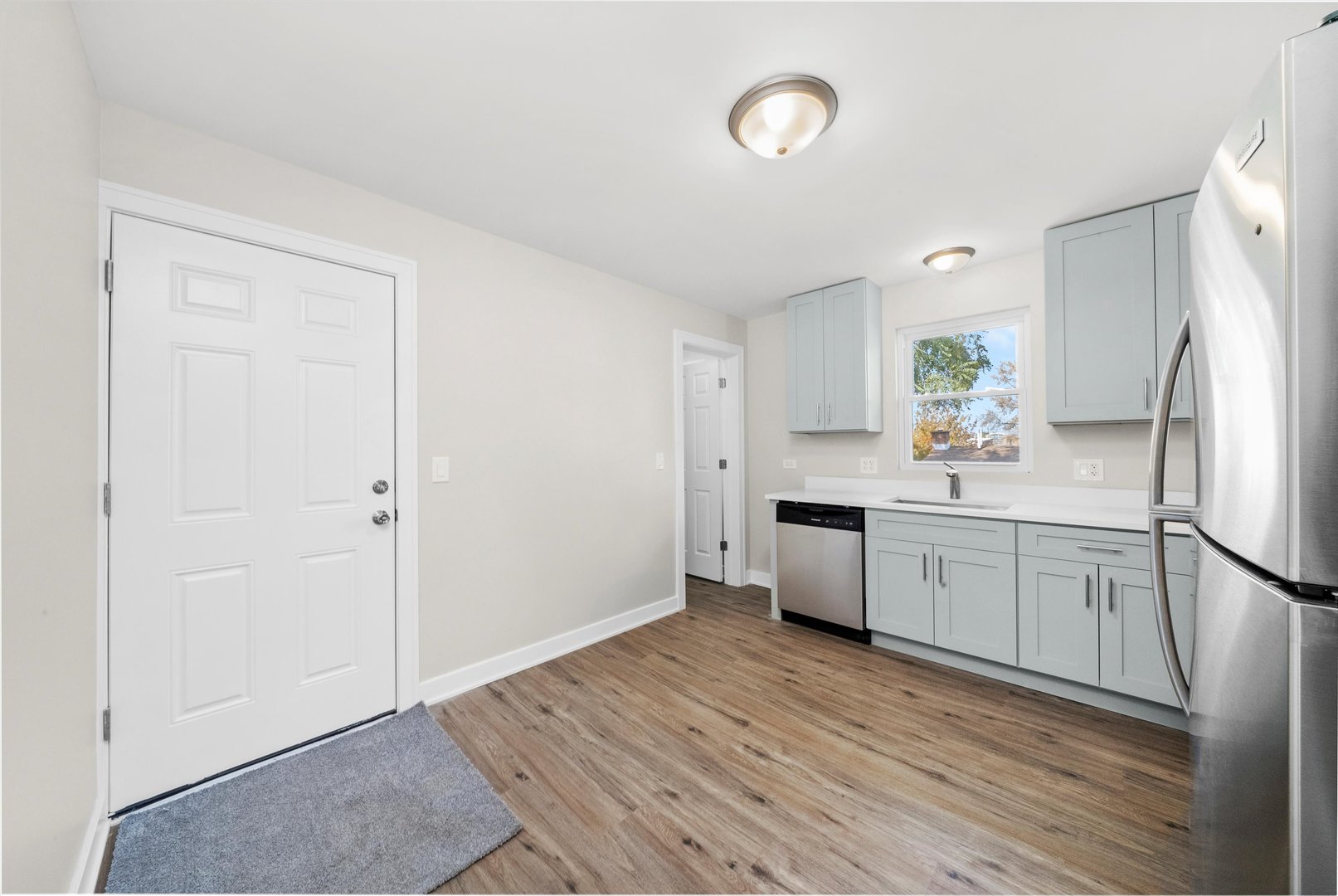 146 S 9th Avenue, Maywood, IL 60153