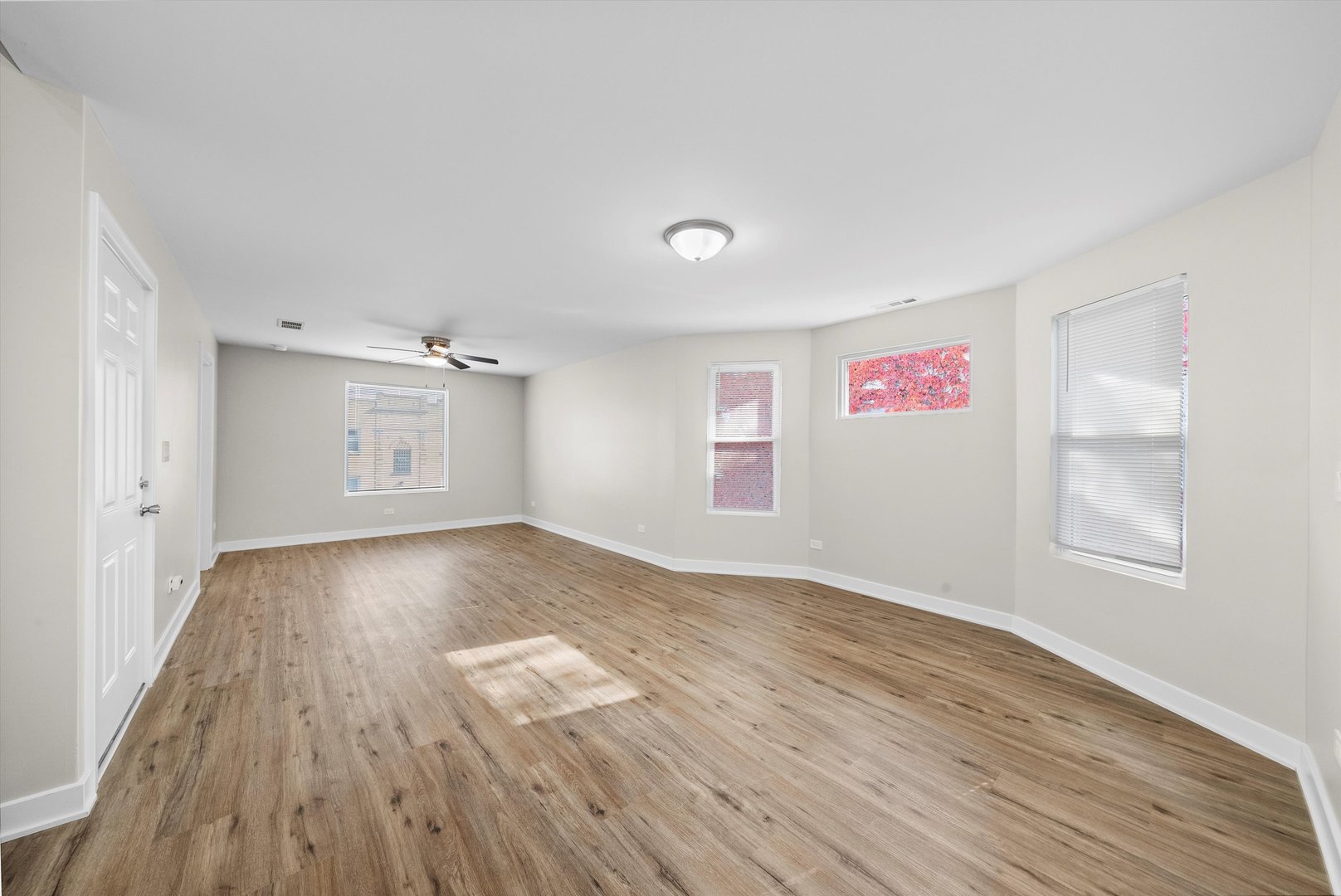 146 S 9th Avenue, Maywood, IL 60153