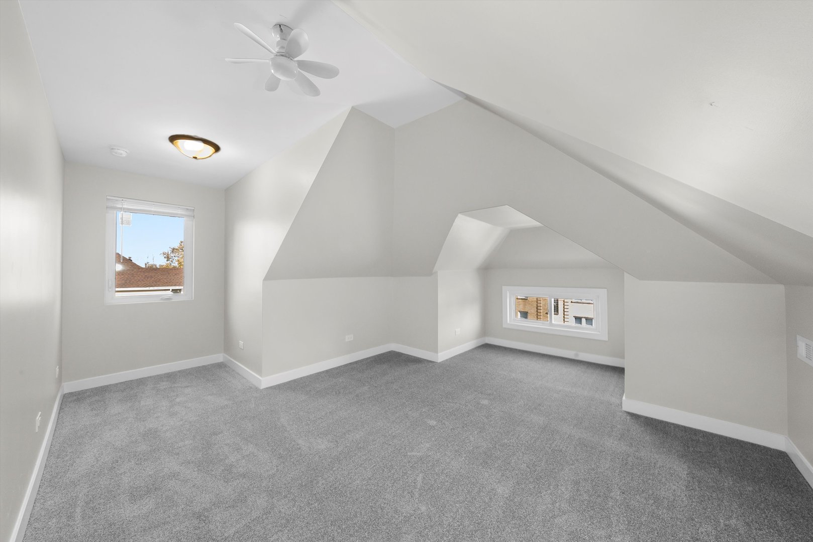 146 S 9th Avenue, Maywood, IL 60153