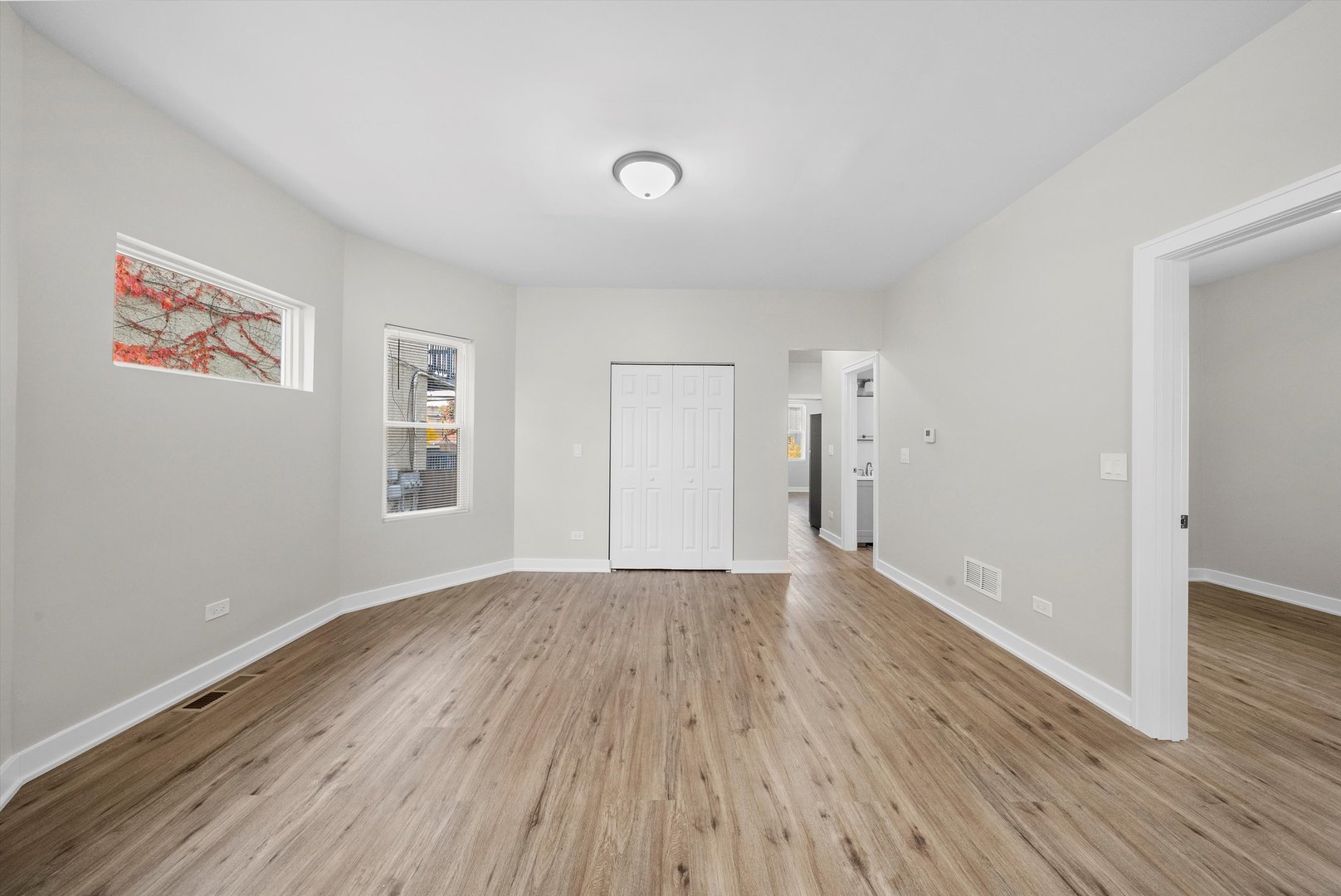 146 S 9th Avenue, Maywood, IL 60153