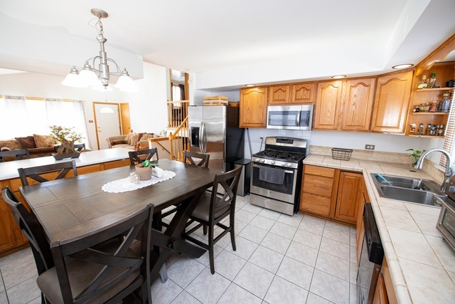 12507 S Tripp Avenue, Alsip, IL 60803