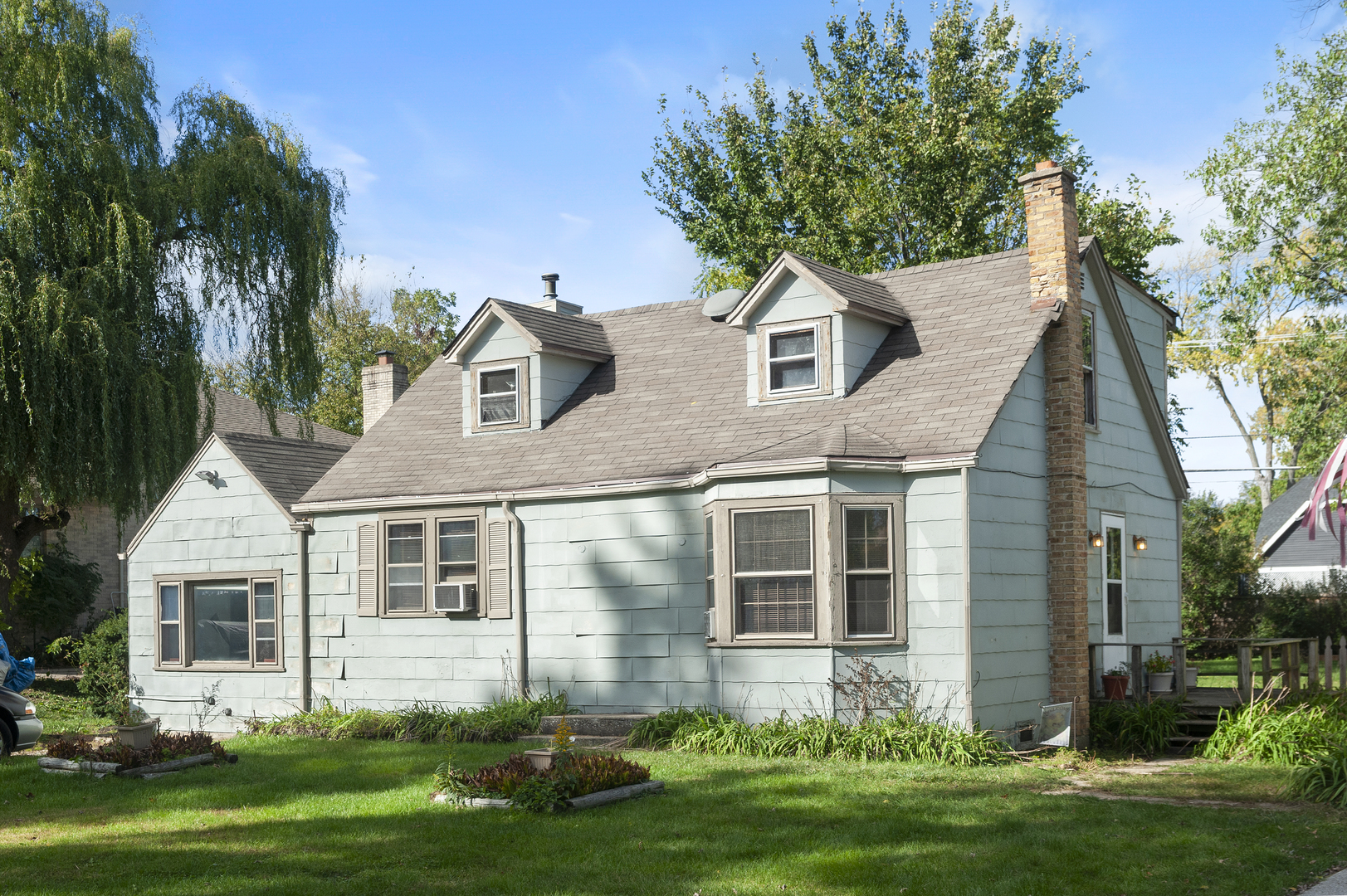 139 E Anita Avenue, Mount Prospect, IL 60056