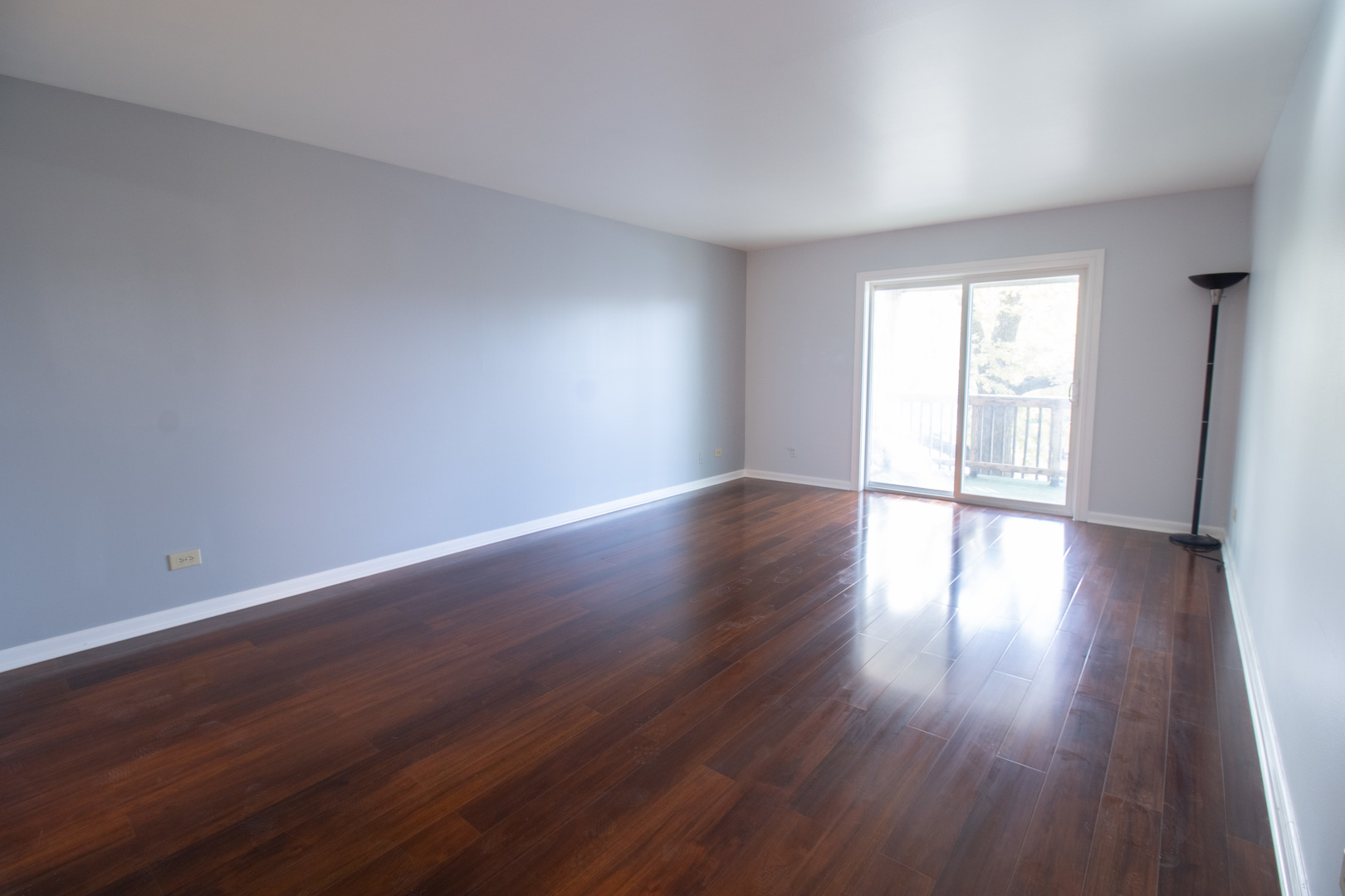 650 Murray Lane #214, Des Plaines, IL 60016