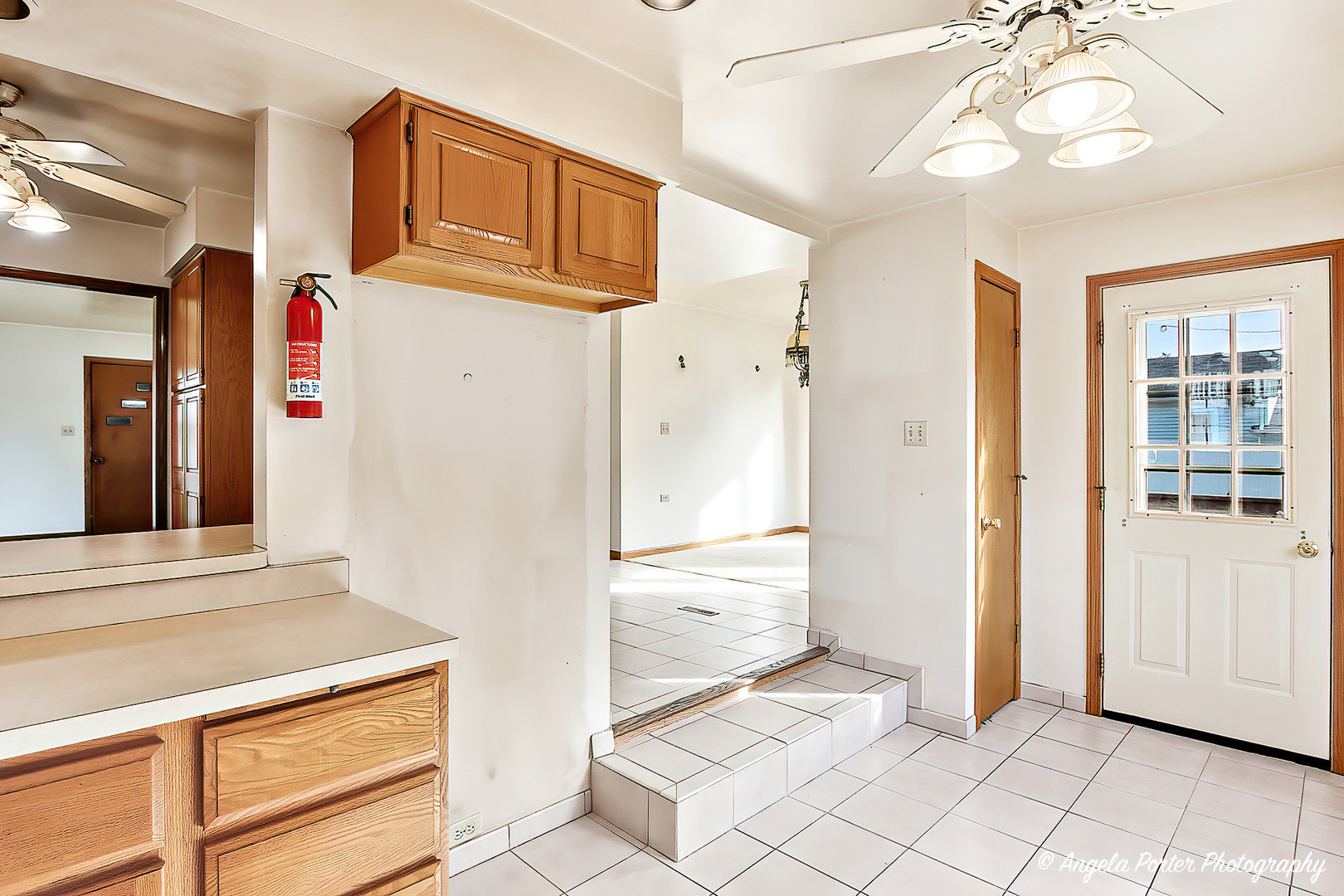 3709 Grand Avenue, McHenry, IL 60050