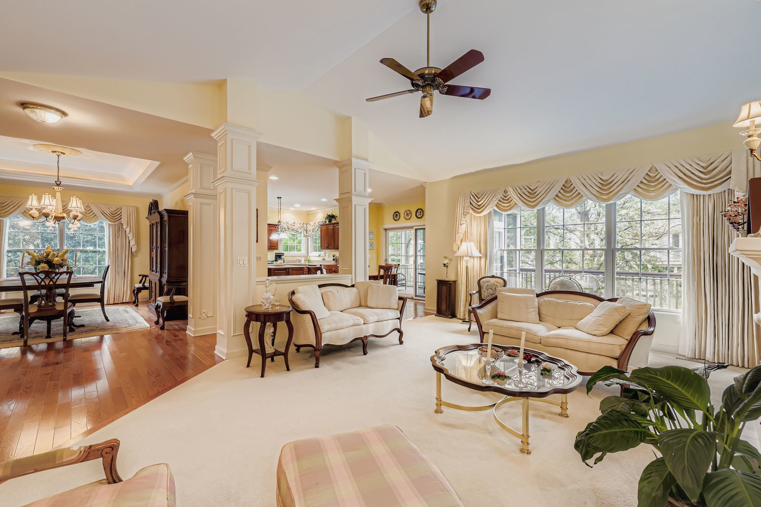 1026 Heron Way, Woodstock, IL 60098