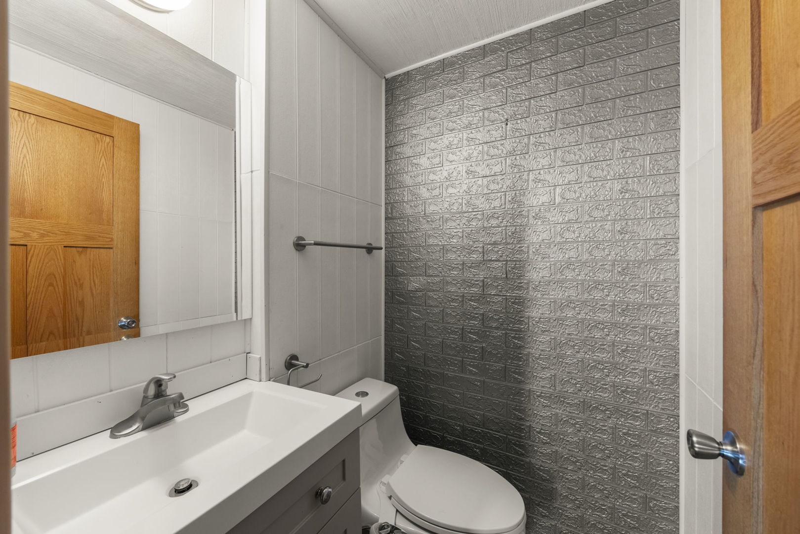 39 Hereford Drive, Crete, IL 60417