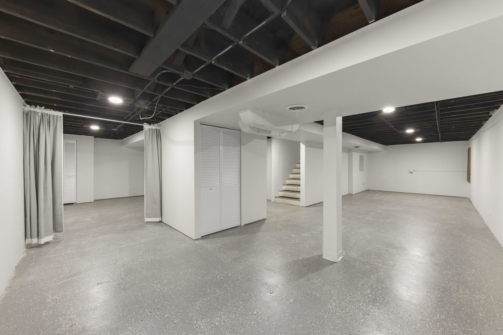 39 Hereford Drive, Crete, IL 60417