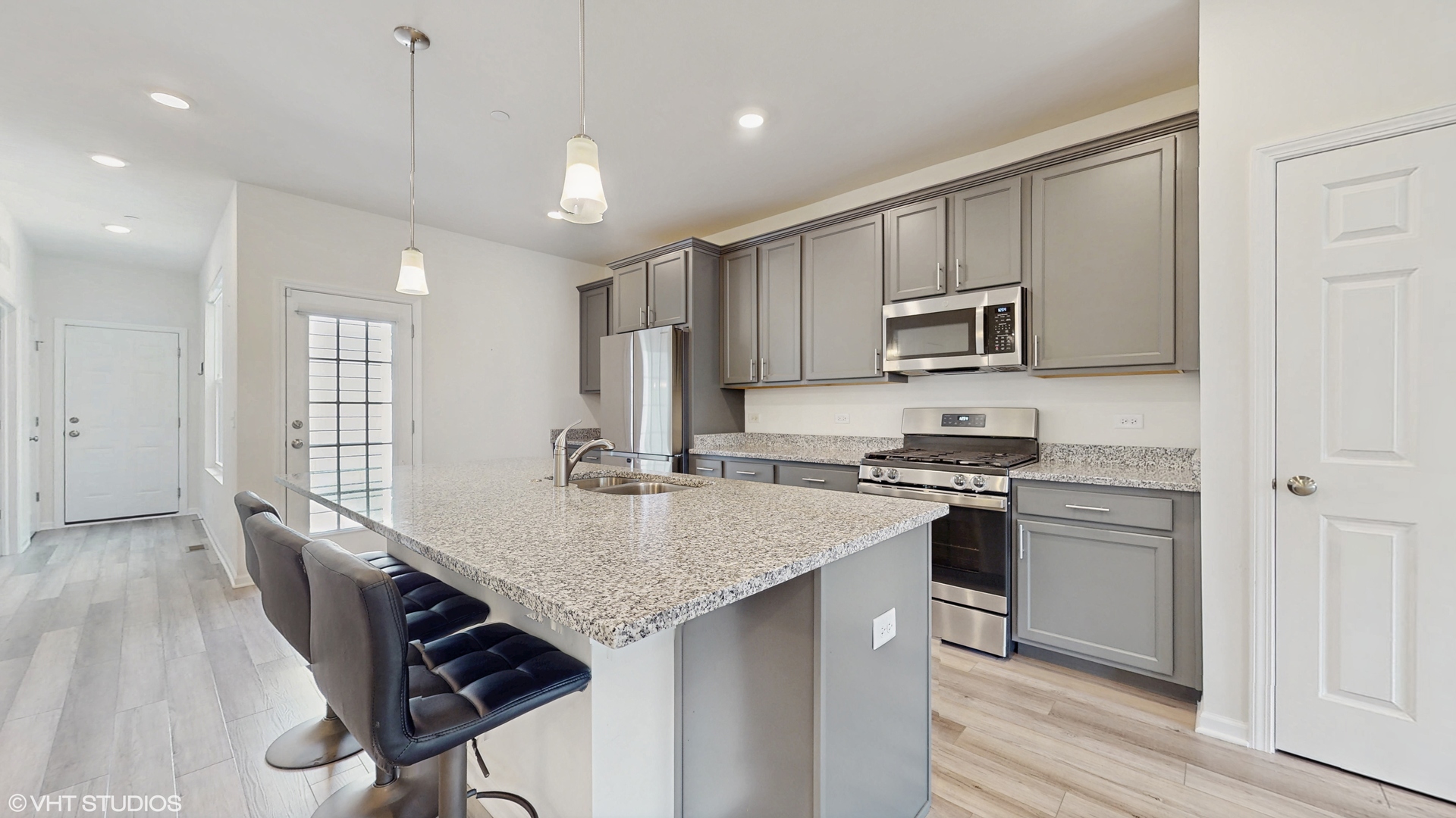 268 Hoffmann Drive #268, Buffalo Grove, IL 60089