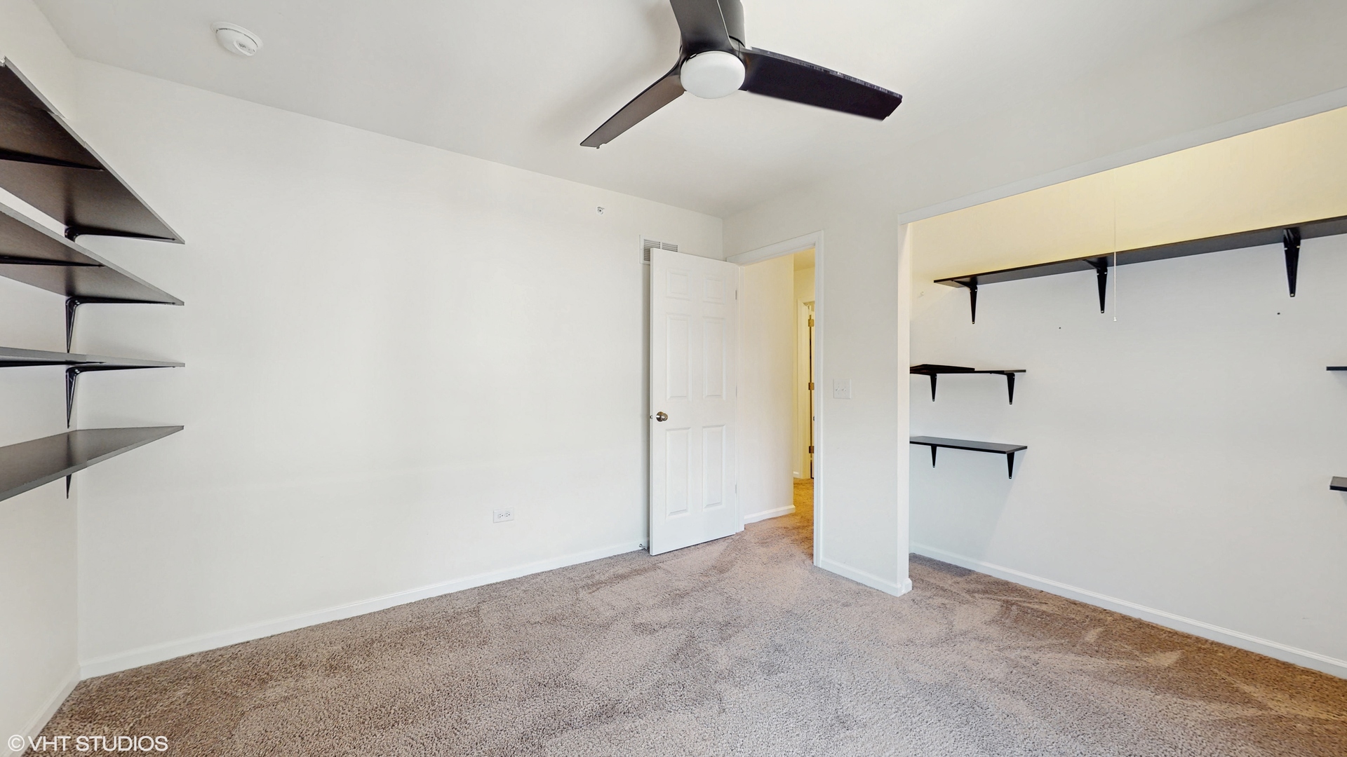 268 Hoffmann Drive #268, Buffalo Grove, IL 60089