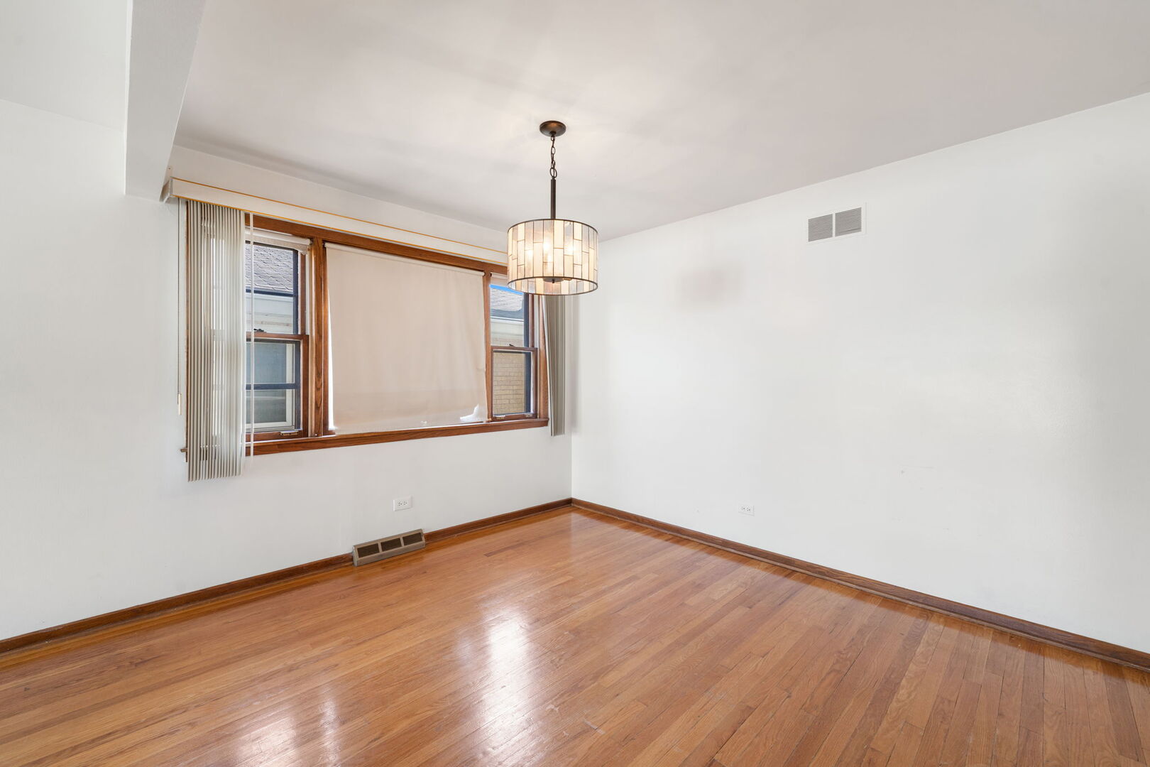8427 W Windsor Avenue #1, Chicago, IL 60656