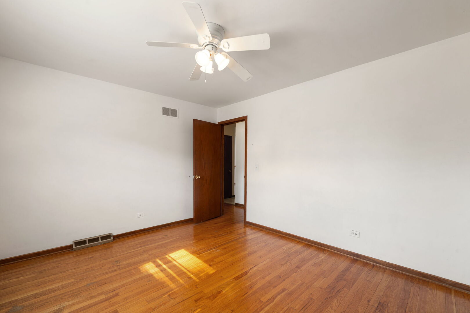 8427 W Windsor Avenue #1, Chicago, IL 60656
