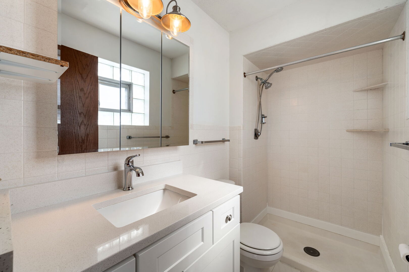 8427 W Windsor Avenue #1, Chicago, IL 60656