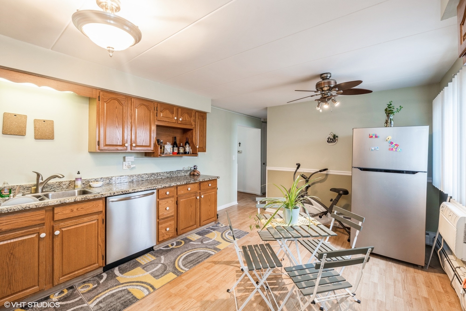 6148 S Kensington Avenue #1, Countryside, IL 60525