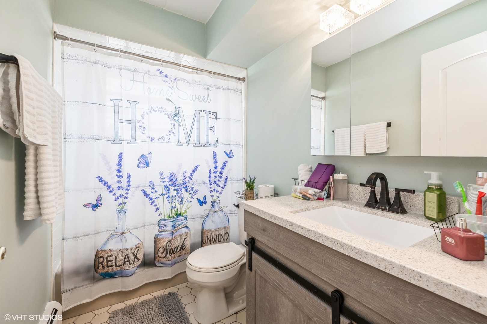 6148 S Kensington Avenue #1, Countryside, IL 60525