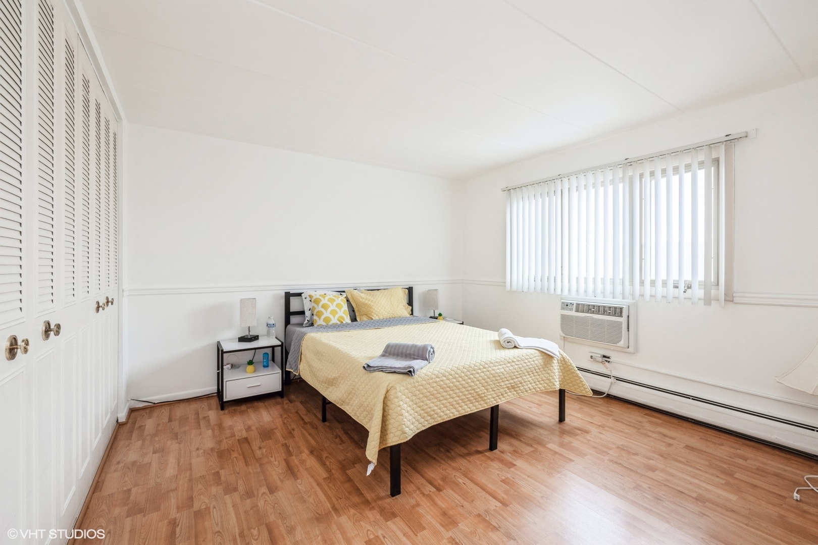 6148 S Kensington Avenue #1, Countryside, IL 60525