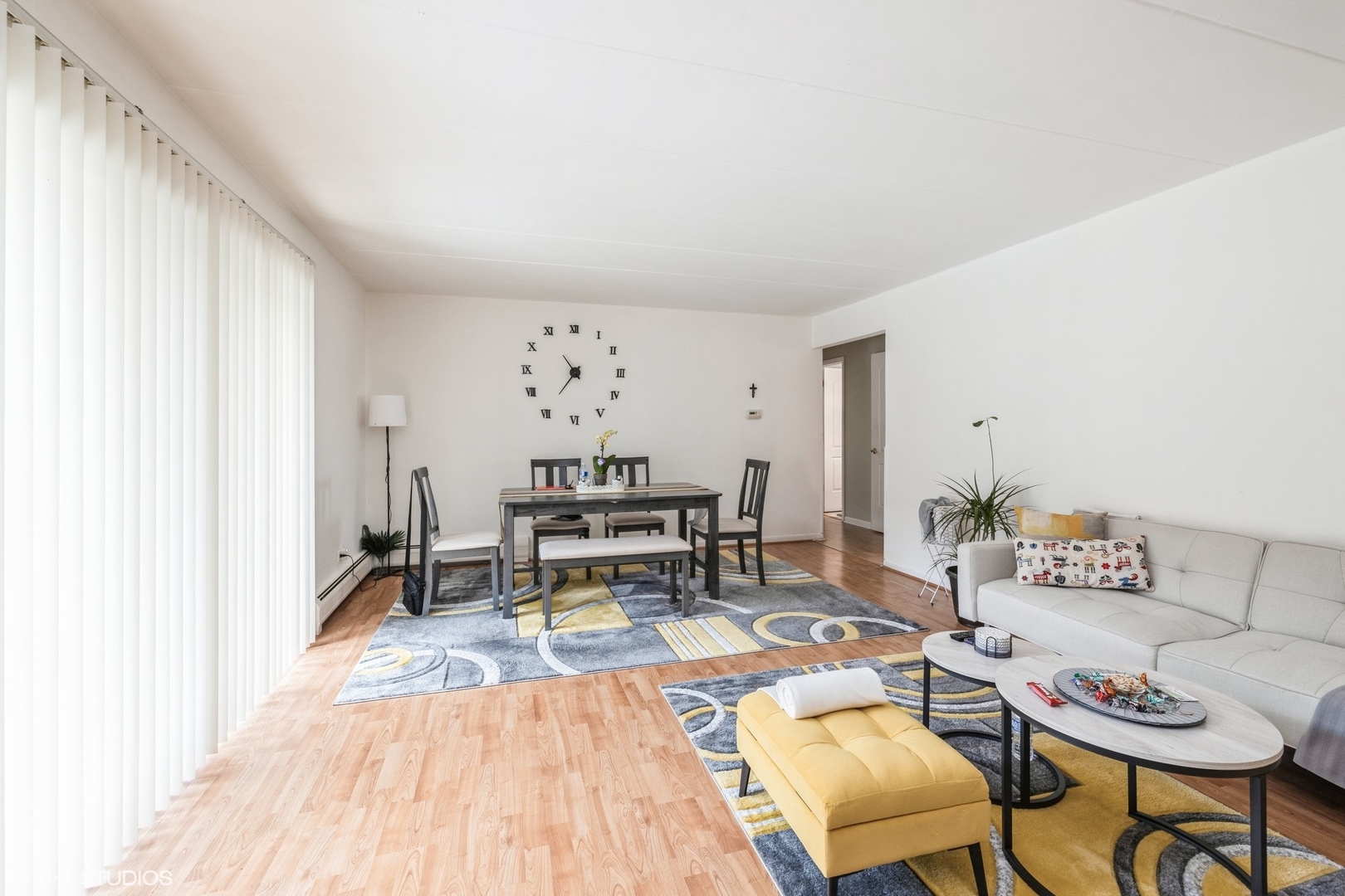 6148 S Kensington Avenue #1, Countryside, IL 60525