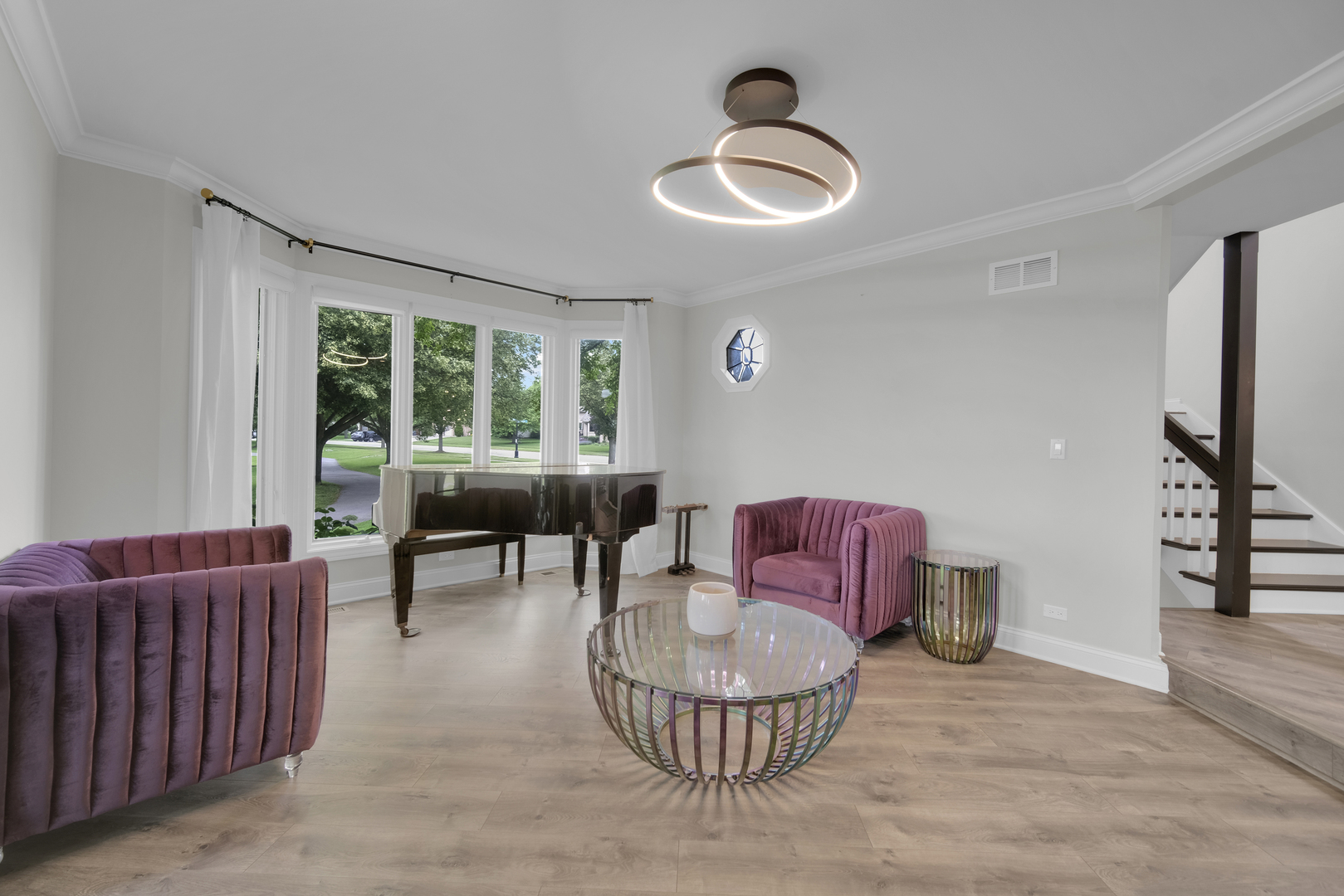 3901 White Eagle Drive, Naperville, IL 60564