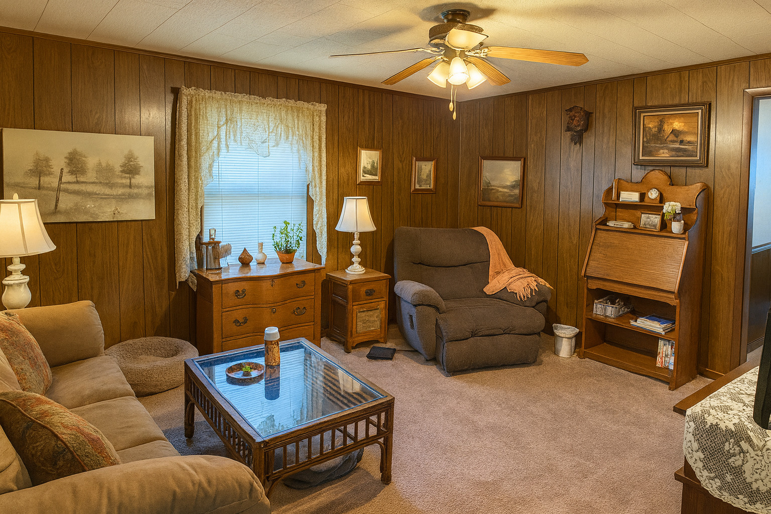 943 Charles Street, Aurora, IL 60506