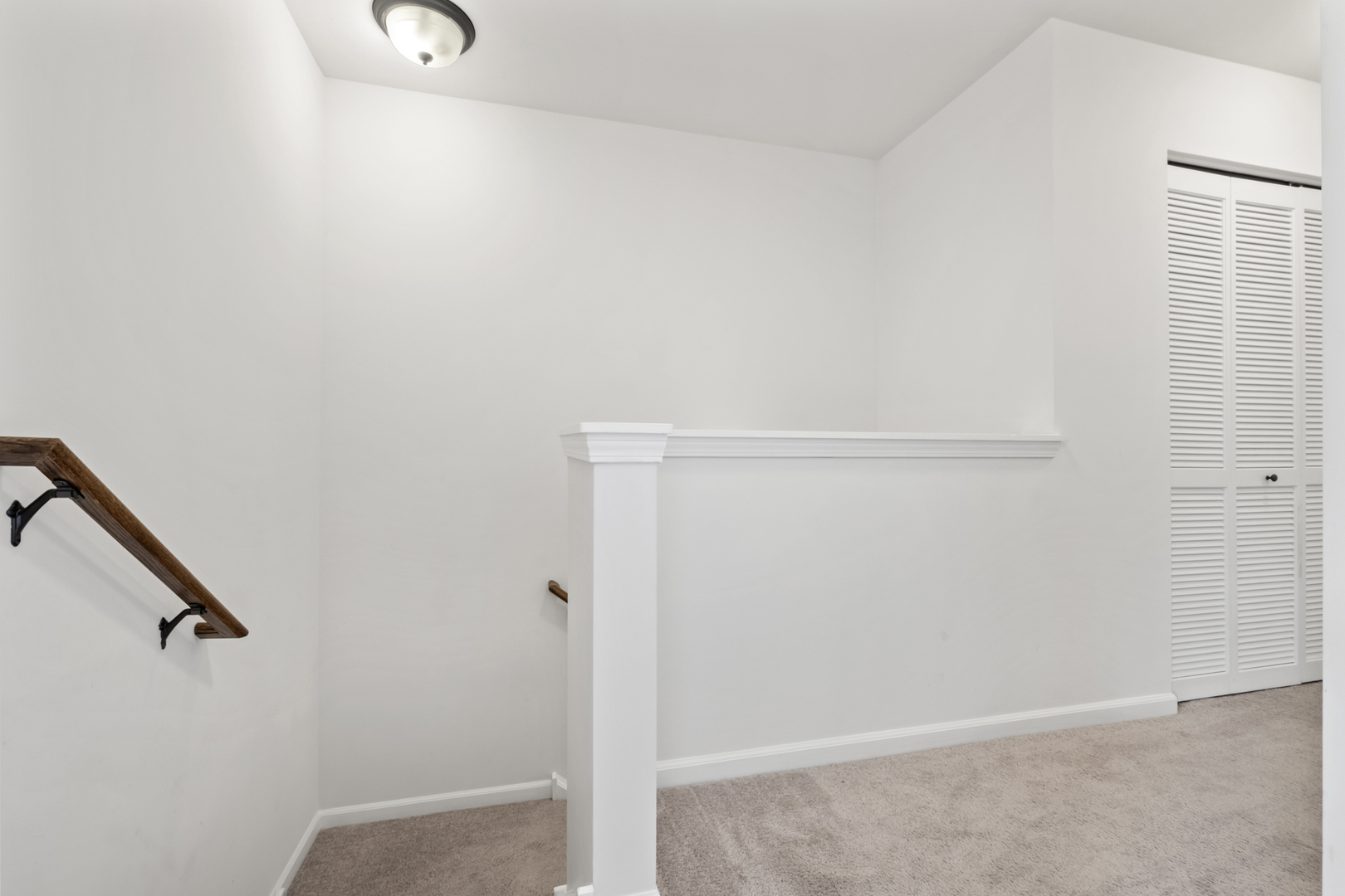 1519 E Arbor Lane, Arlington Heights, IL 60004