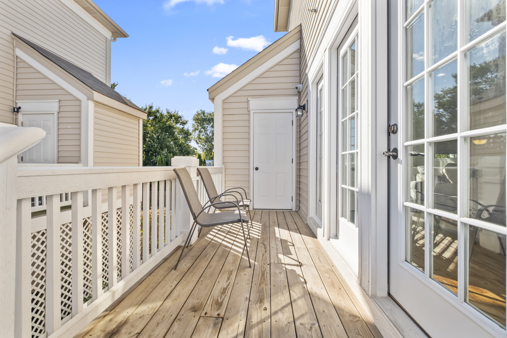 1519 E Arbor Lane, Arlington Heights, IL 60004