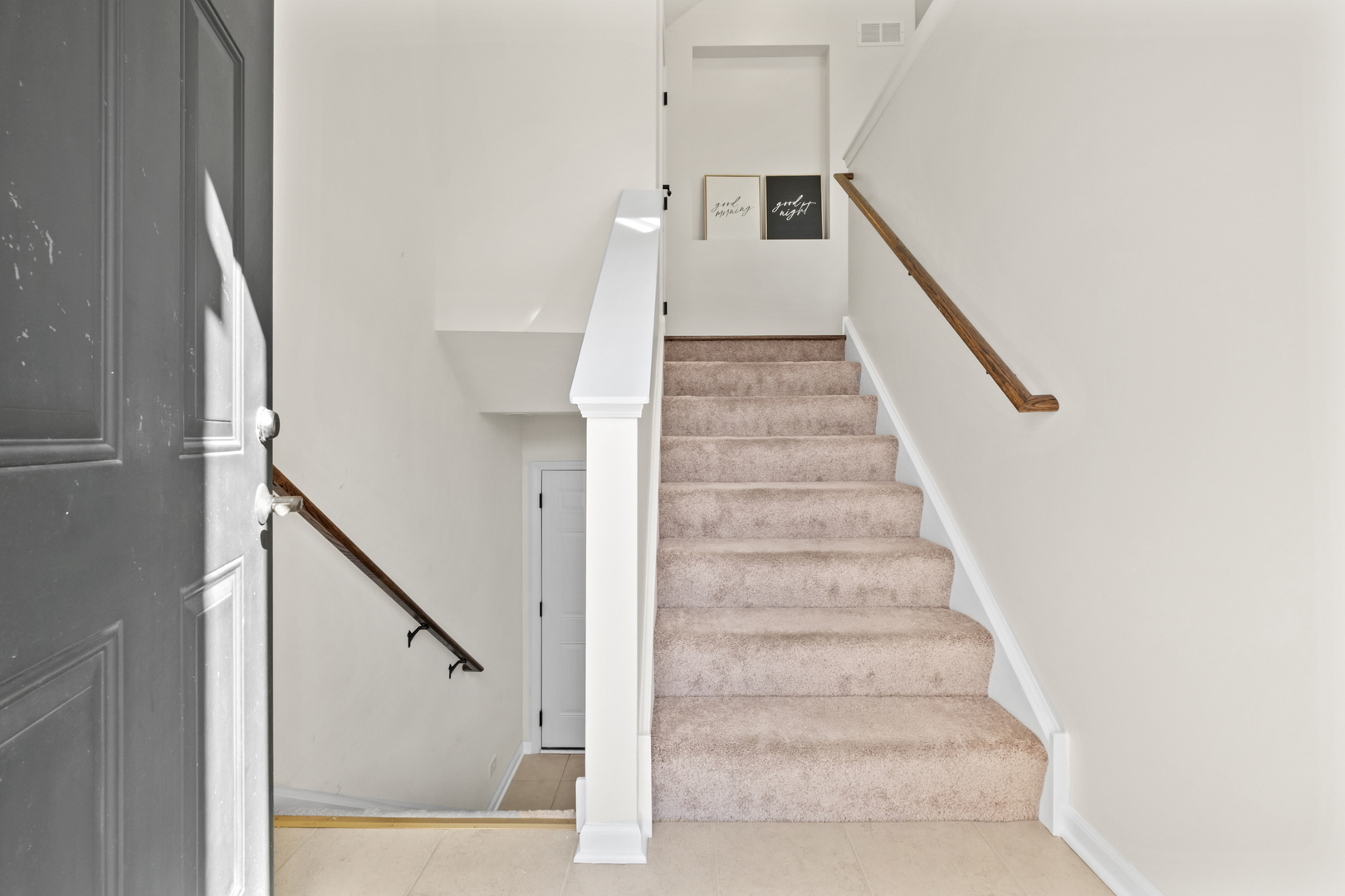 1519 E Arbor Lane, Arlington Heights, IL 60004