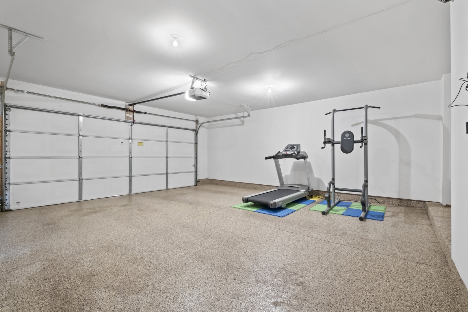 1519 E Arbor Lane, Arlington Heights, IL 60004