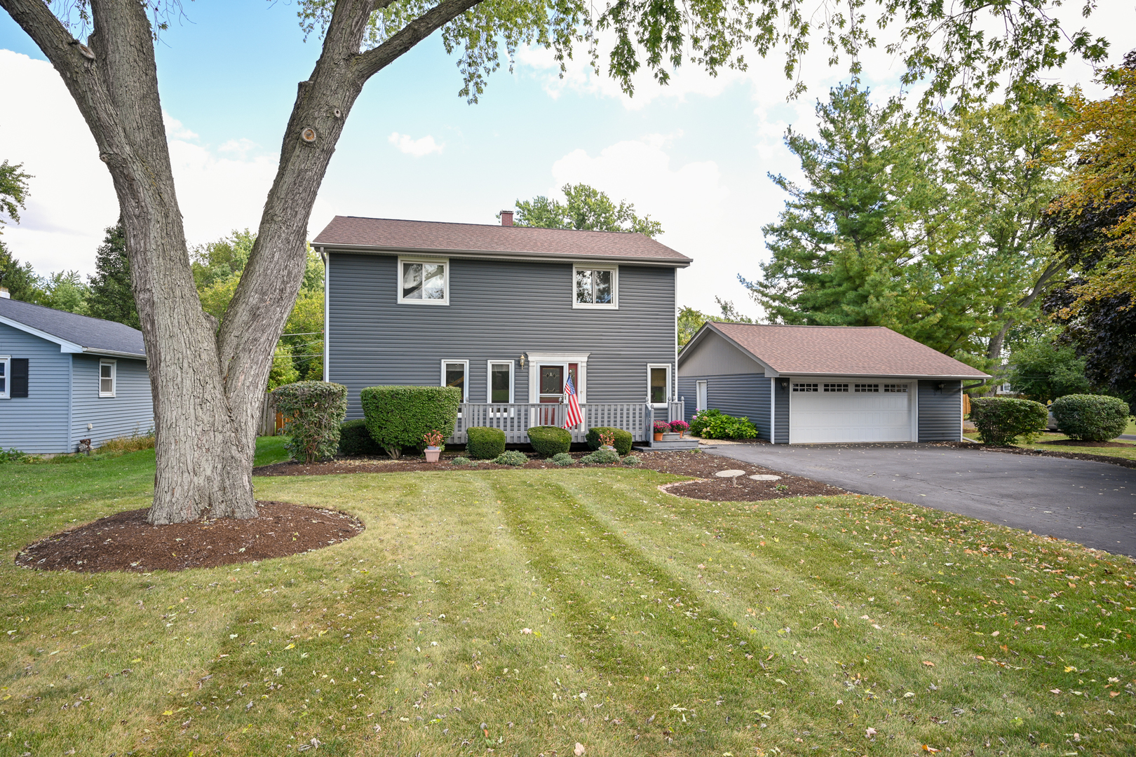 0N649 Knollwood Drive, Wheaton, IL 60187