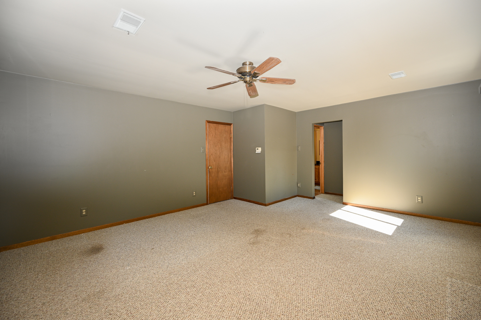 0N649 Knollwood Drive, Wheaton, IL 60187