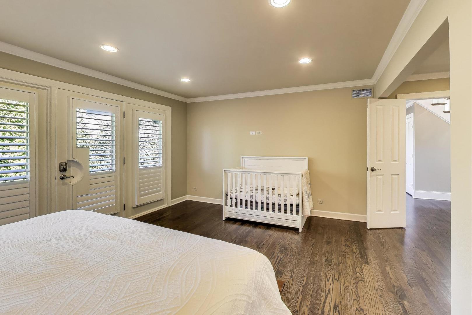 105 Burr Ridge Club Drive, Burr Ridge, IL 60527