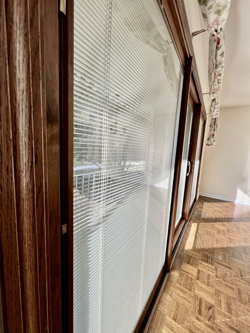 4116 W 99th Street #1A, Oak Lawn, IL 60453