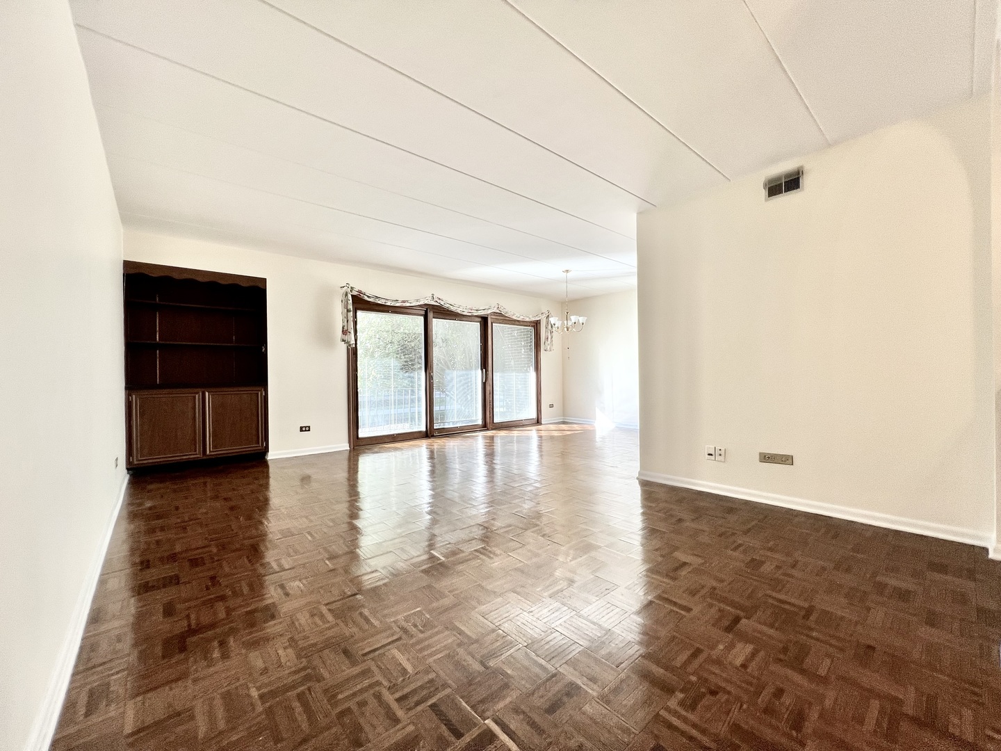 4116 W 99th Street #1A, Oak Lawn, IL 60453