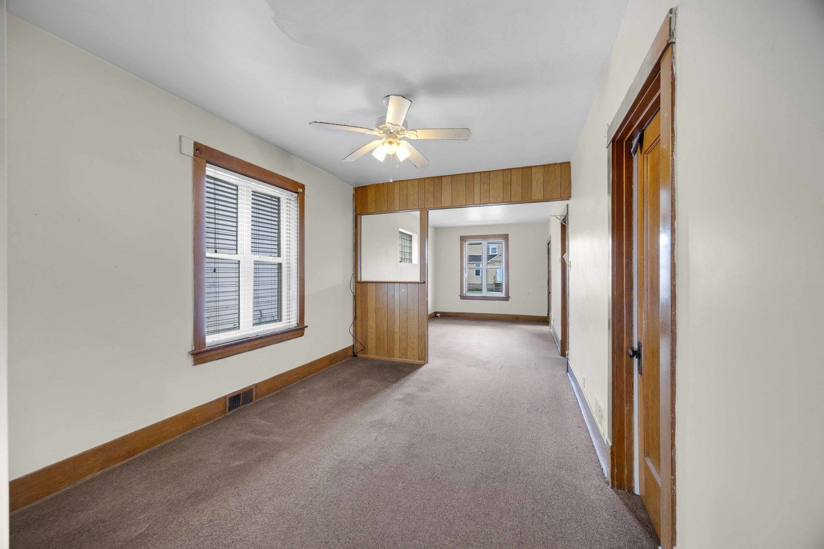 1657 School Street, Chicago Heights, IL 60411